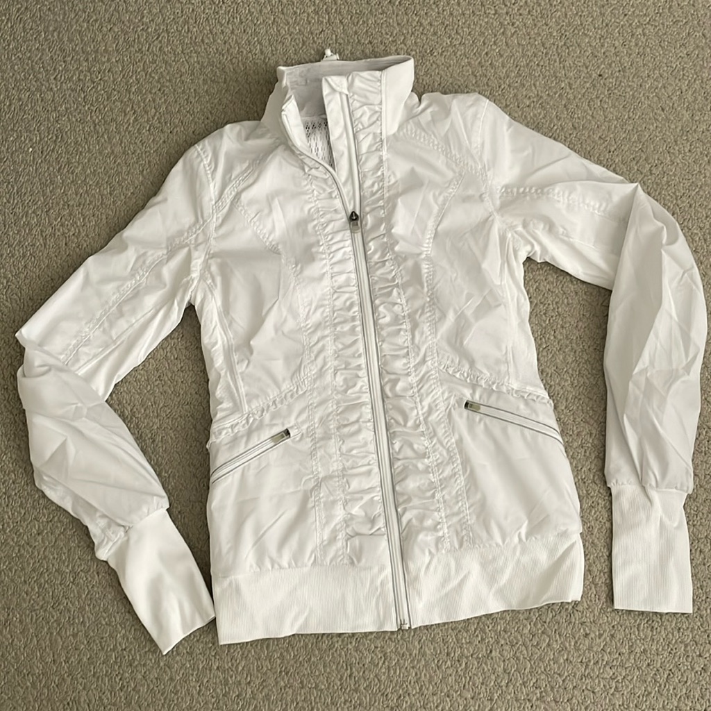 Lululemon Run: Get Up And Go Jacket Nwot
